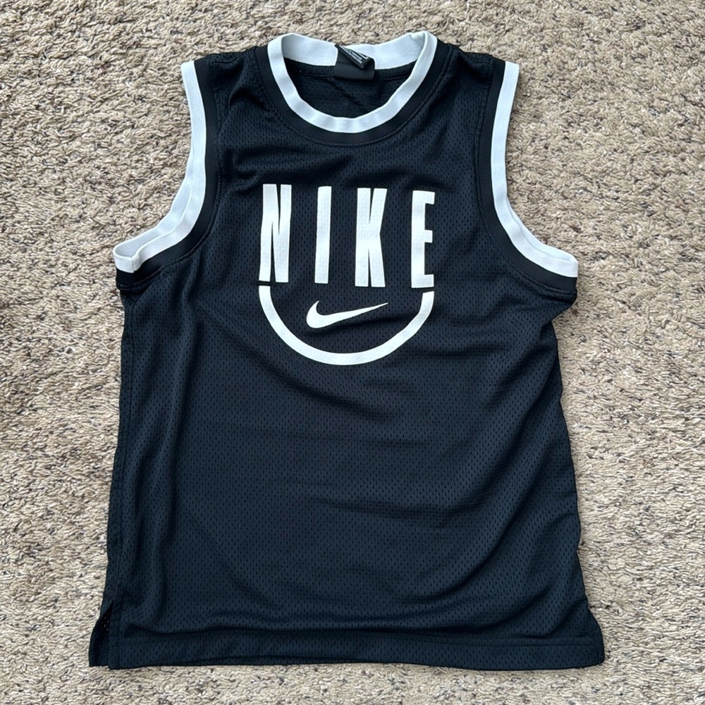Nike DRI-FIT Boy's Black Logo Sleeveless Crew Neck Basketball Tank Top Size M